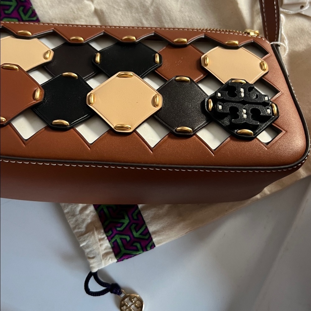 Tory Burch McGraw Die Cut Leather Wedge Hippie BOHO Shoulder Bag::RARE::NWT:: - Picture 14 of 14